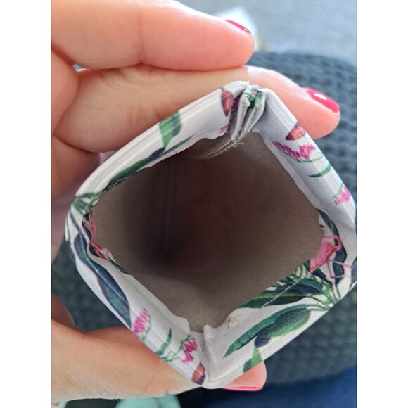 Ted Baker London Floral & Flamingo Print Eyeglass Case W Striped Cleaning Cloth - Picture 5 of 7